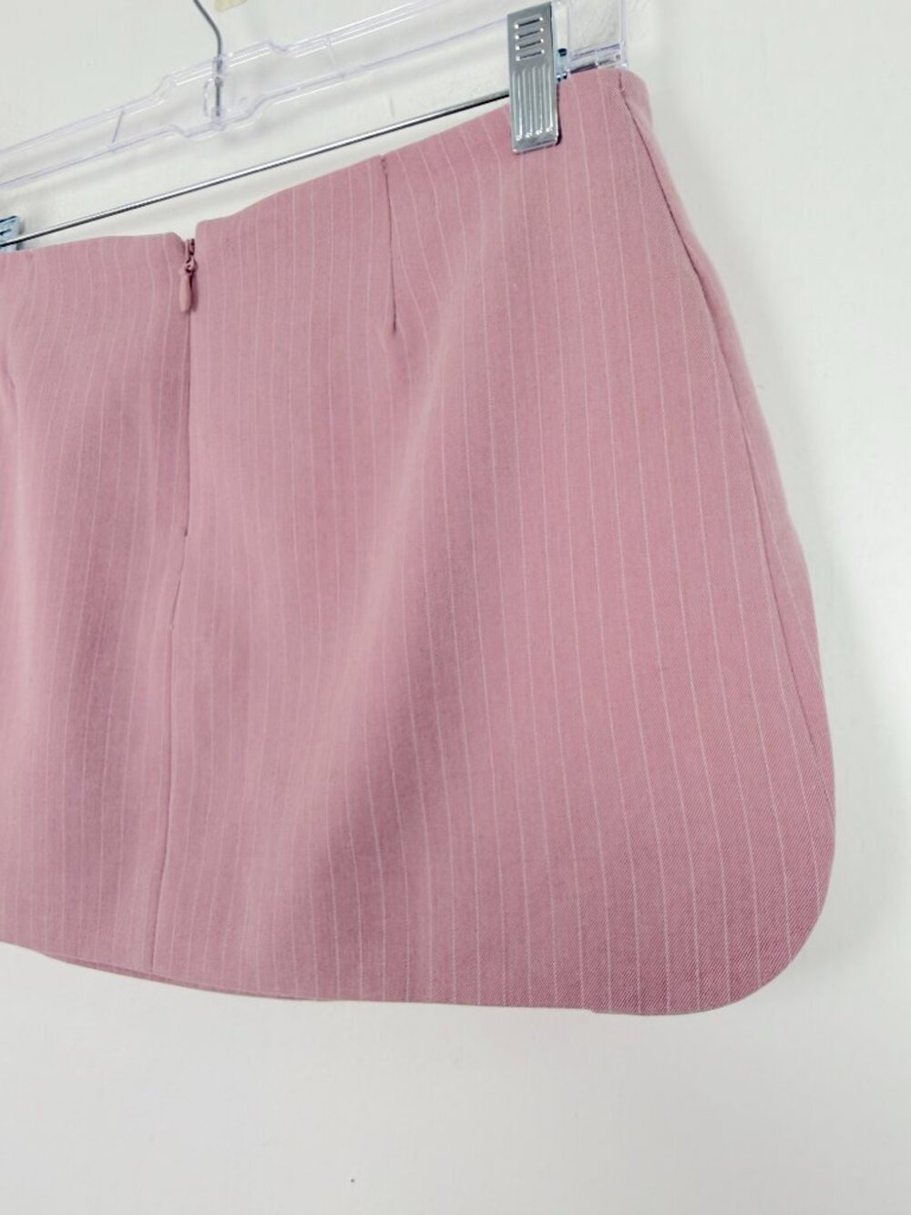 By.Dyln Zayne Mini Skirt Stripes High Slit Revolve Pink Pinstripe Size XS EUC - Picture 8 of 10